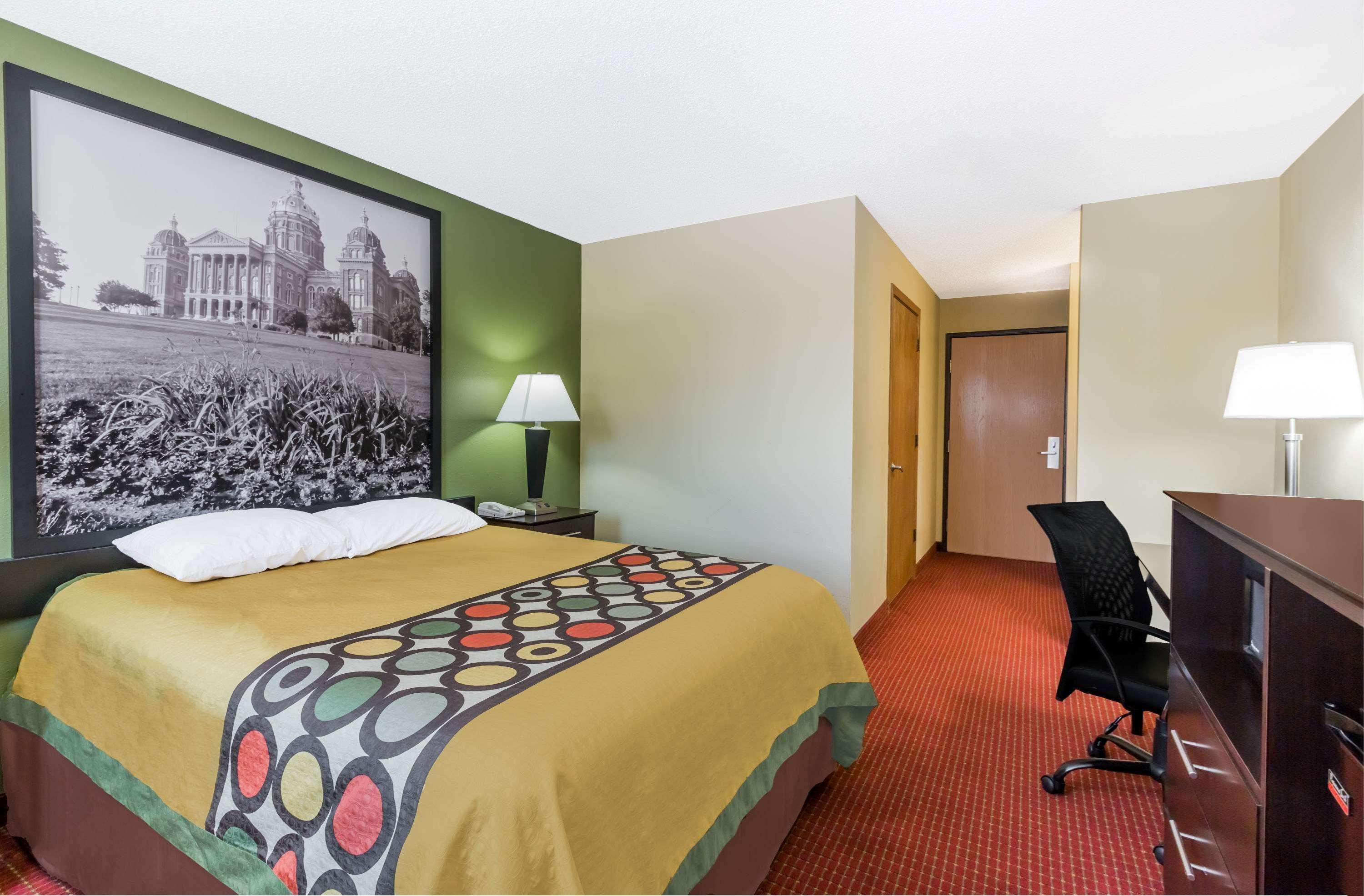Super 8 By Wyndham Grinnell Ia Extérieur photo